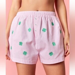 Lucky Clover Embroidery Button Detailed Fly Short